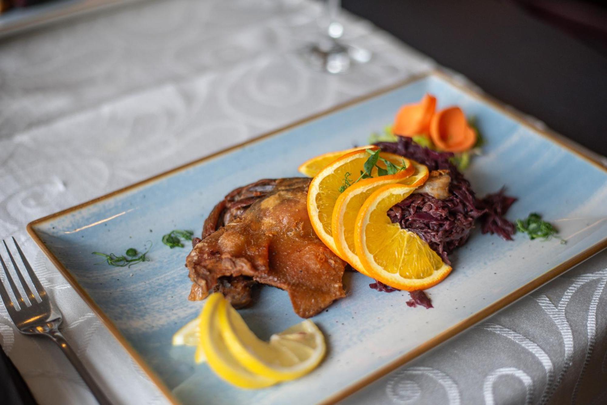 Hotel Marea Neagra