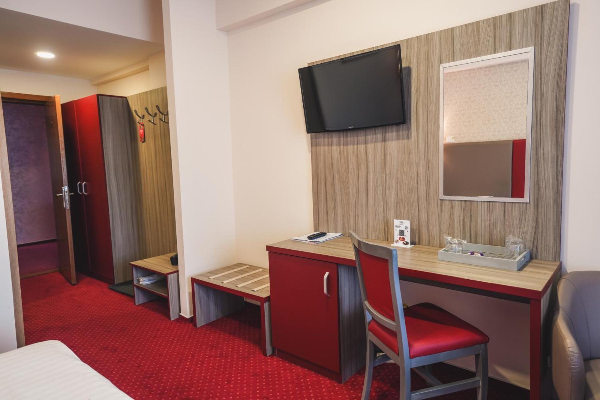 Hotel Marea Neagra