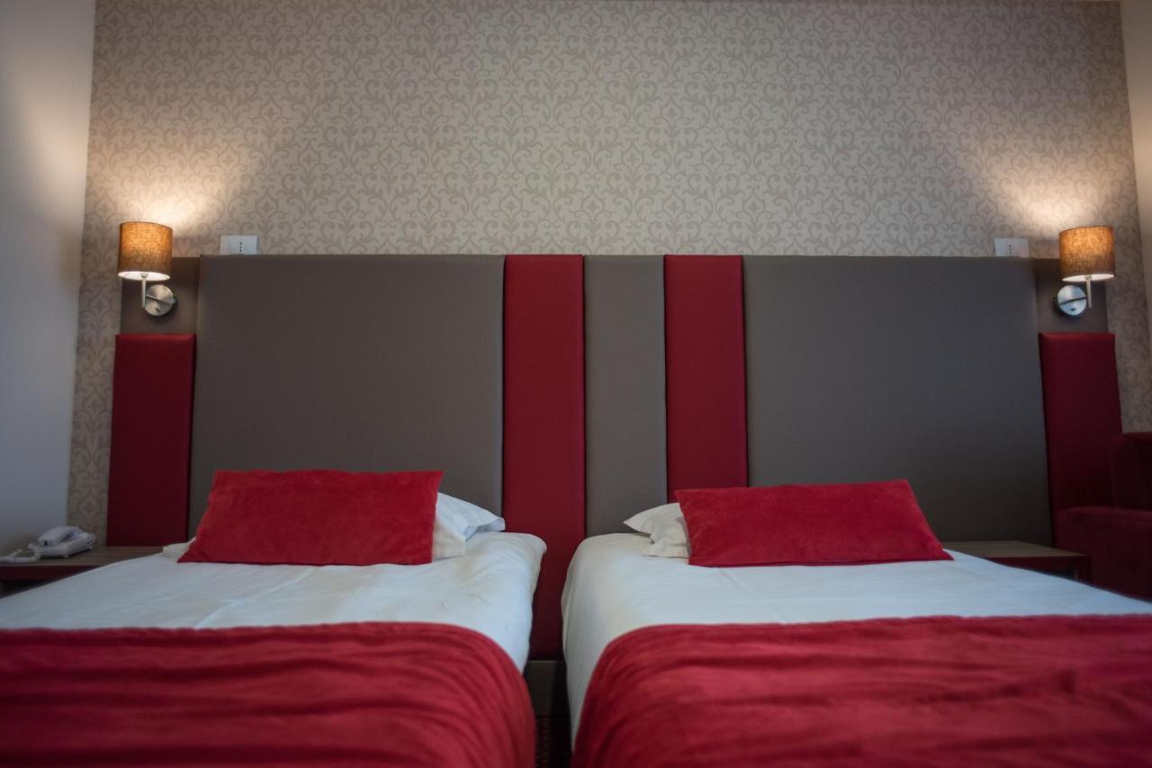 Hotel Marea Neagra 3*