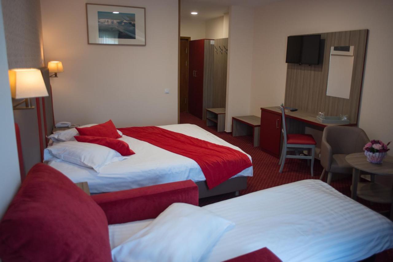 Hotel Marea Neagra